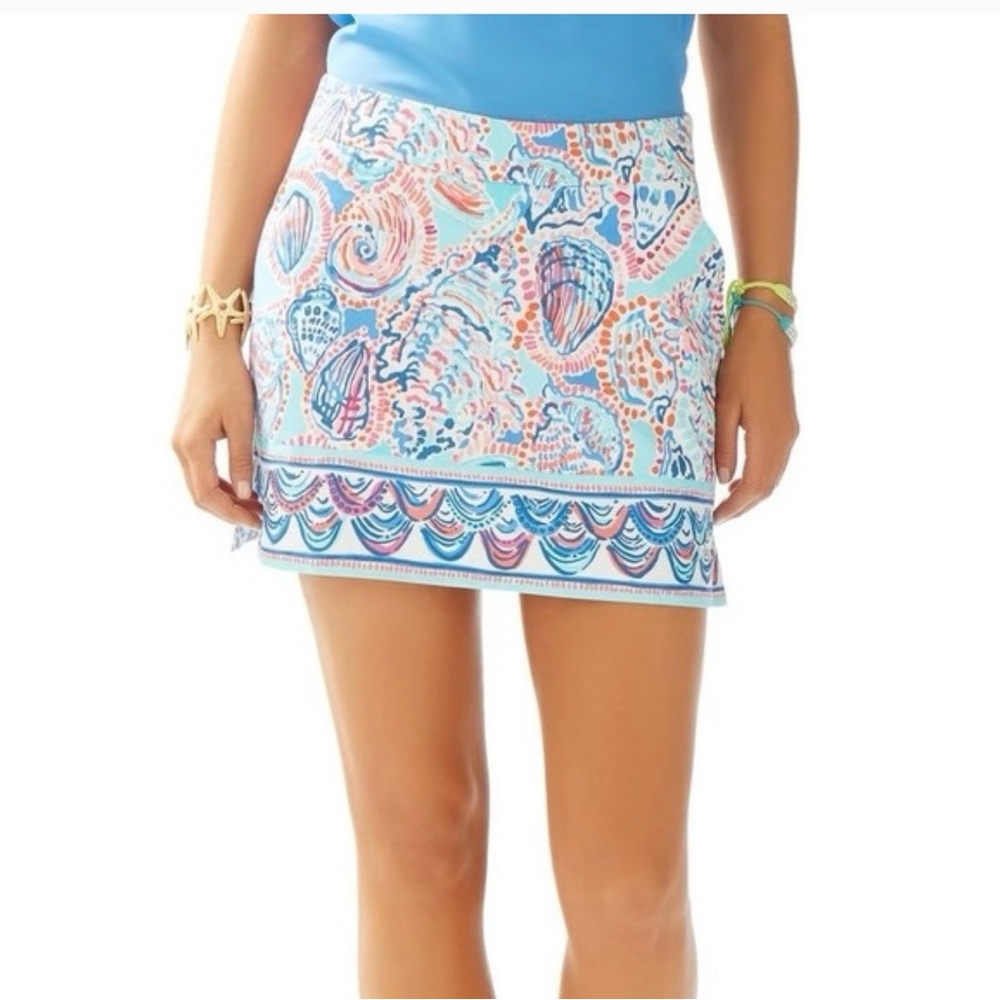 Lilly Pulitzer Skort in "Shell Me Something Good" size 6